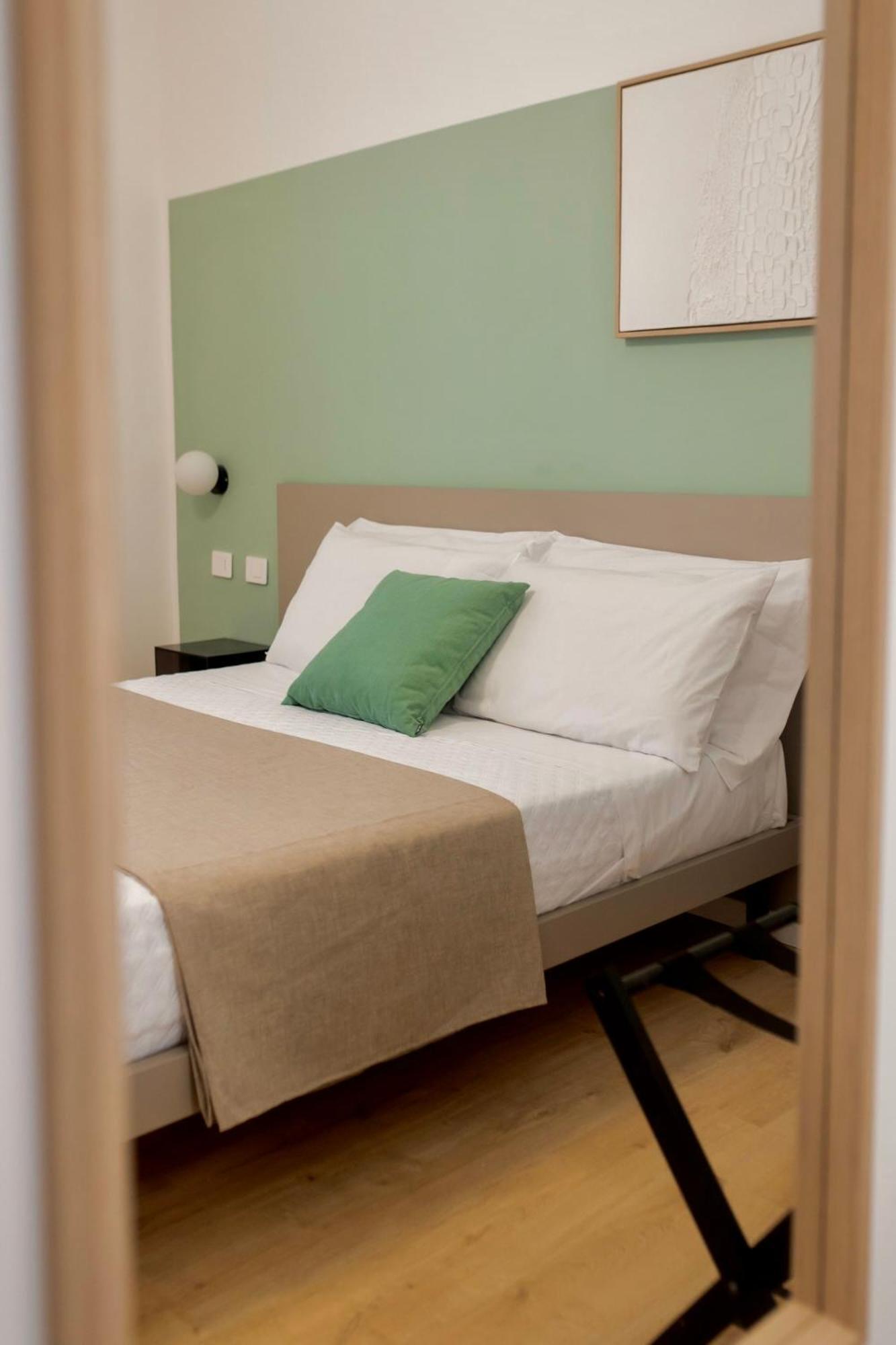 Politeama Charming Apartment ปาแลร์โม ภายนอก รูปภาพ