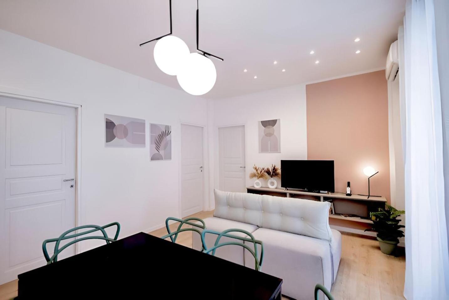 Politeama Charming Apartment ปาแลร์โม ภายนอก รูปภาพ
